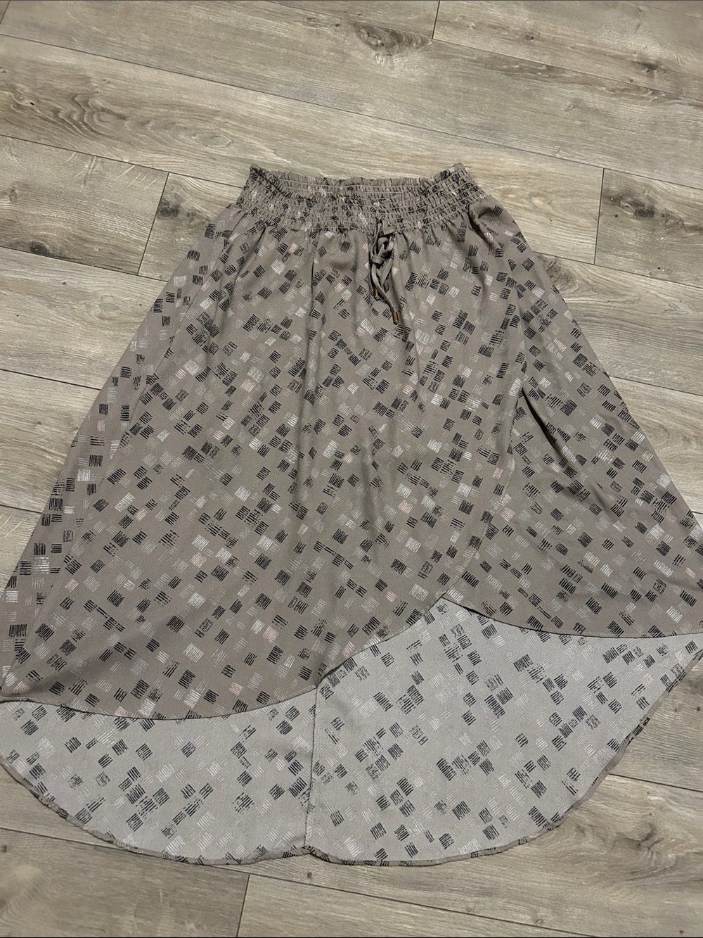 Apt. 9 Taupe Geometric High-Low Skirt